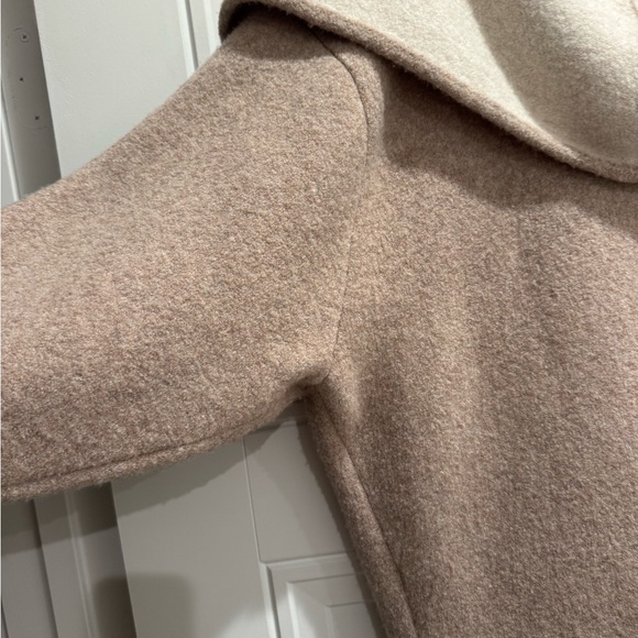 Anthropologie Cream and Tan Shrug Sweater with Oversized Fit - Picture 3 of 5